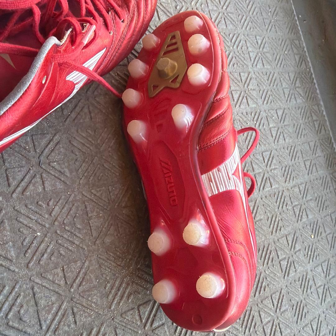 Mizuno 赤 サッカーシューズ・スパイク