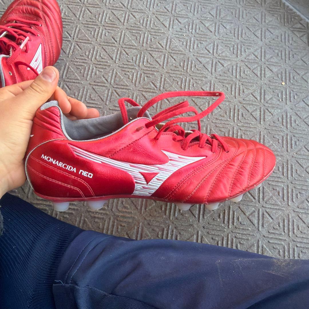 Mizuno 赤 サッカーシューズ・スパイク