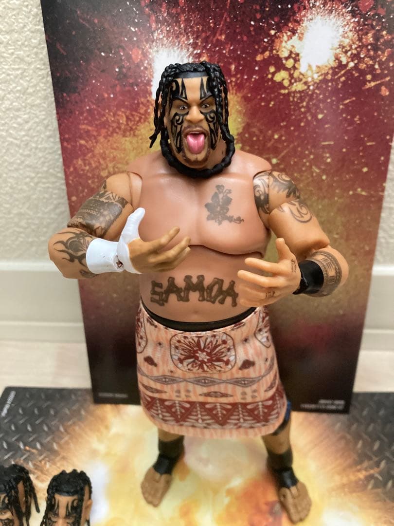 WWE フィギュア　ウマガ　マテル社