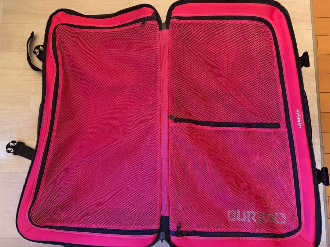 BURTON キャリーバッグ大容量92L大型キャリーバック新品未使タグ付き旧ロゴ