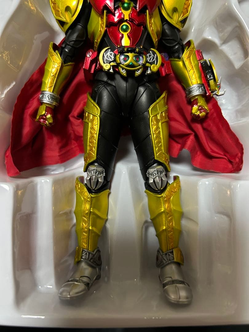 真骨彫仮面ライダーキバエンペラーフォーム　剣なし　暴走パーツ付き