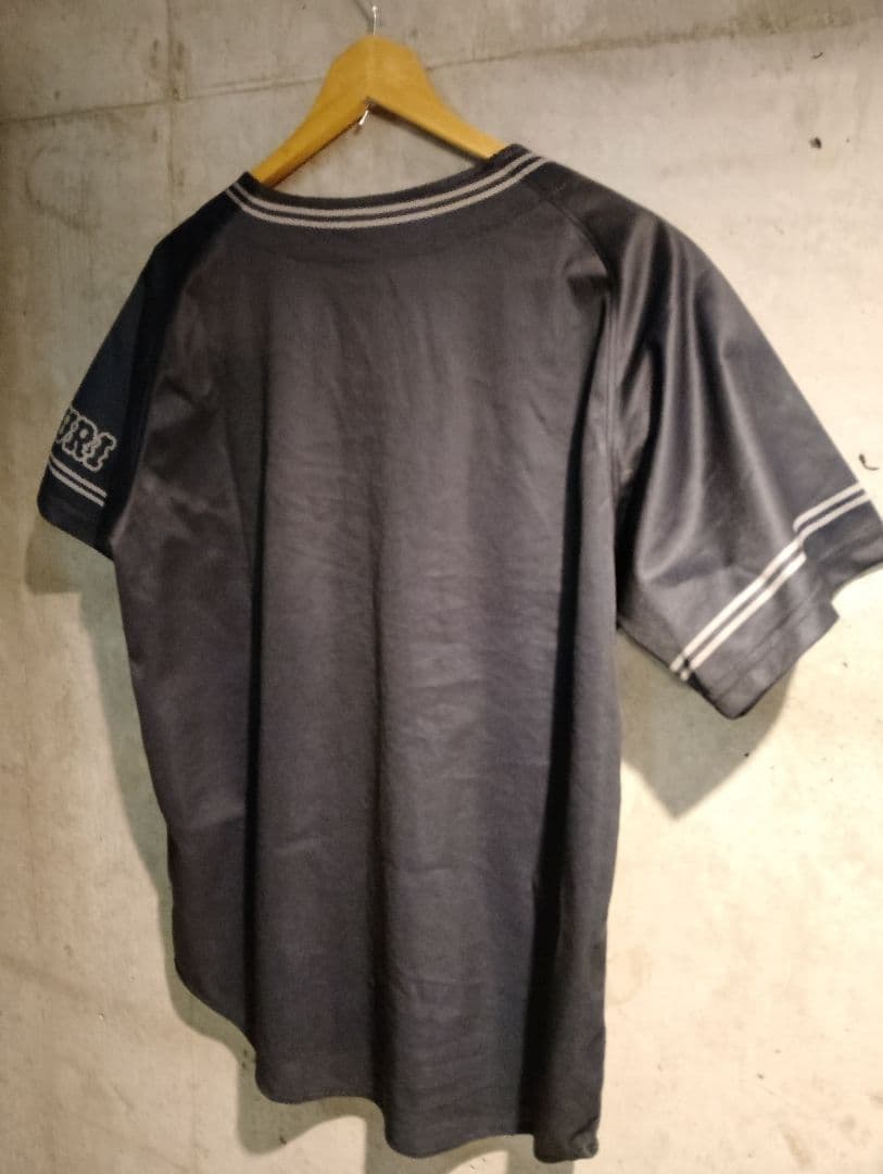 希少　読売ジャイアンツ&Yohji Yamamoto　コラボユニフォーム送料無料
