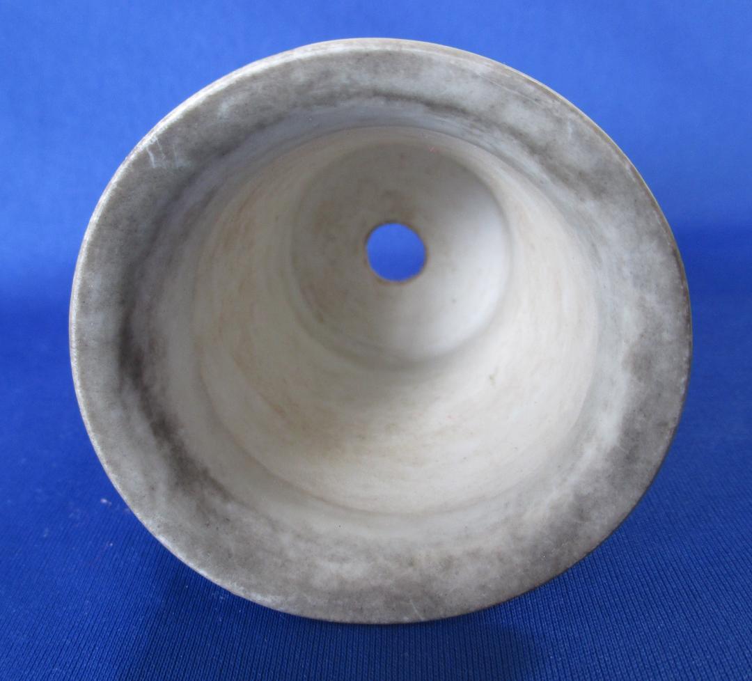 青色 陶器カップ 立体模様付き