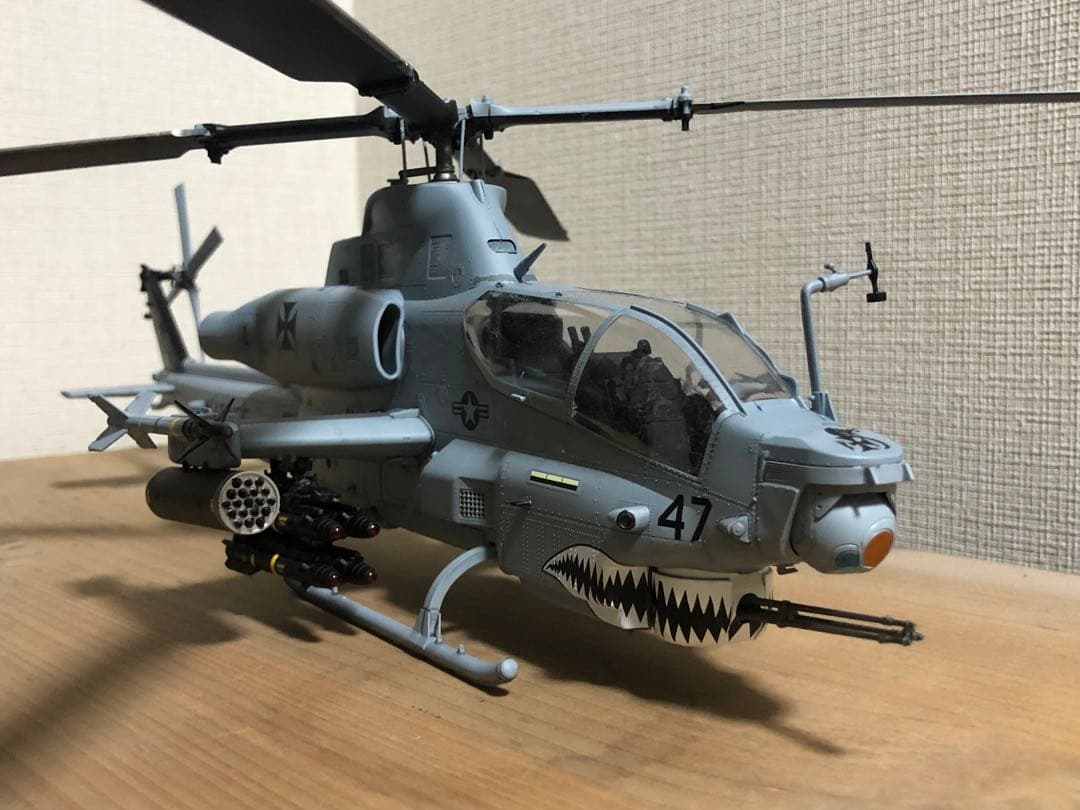 米海兵隊　AH-1Z プラモデル