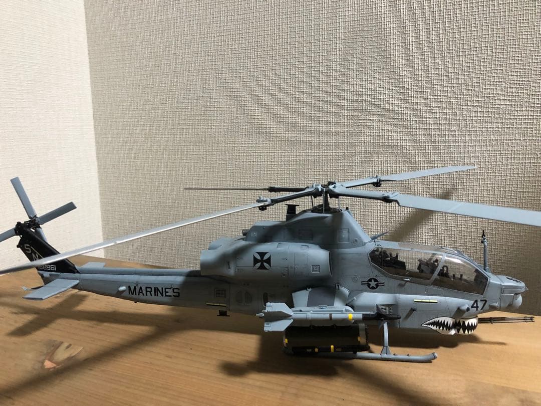 米海兵隊　AH-1Z プラモデル