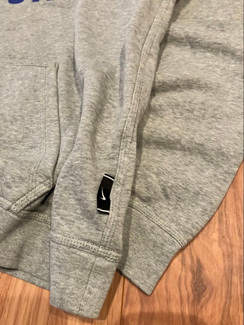 NIKE マンチェスターU パーカー グレー ビッグロゴ サッカー