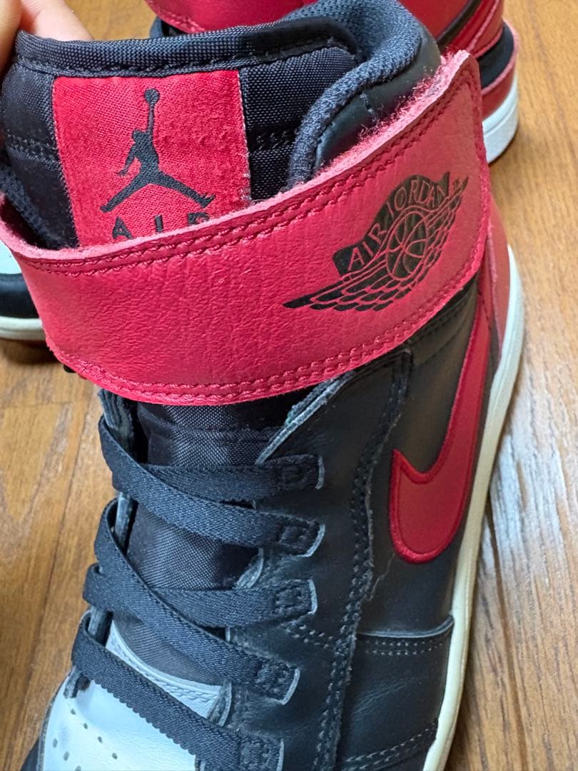 Nike JORDAN 1 ハイカットシューズ ブラック/レッド/ホワイト