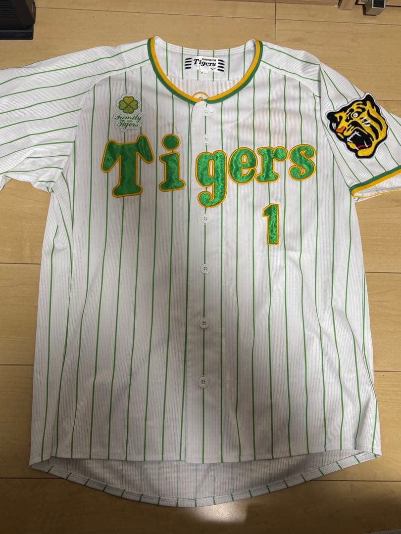 阪神タイガース 森下翔太 ファミリー ユニフォーム family M