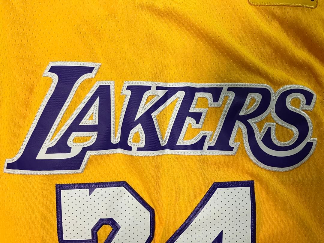コービーブライアントLakers 24番 Nike ユニフォーム　上下セット
