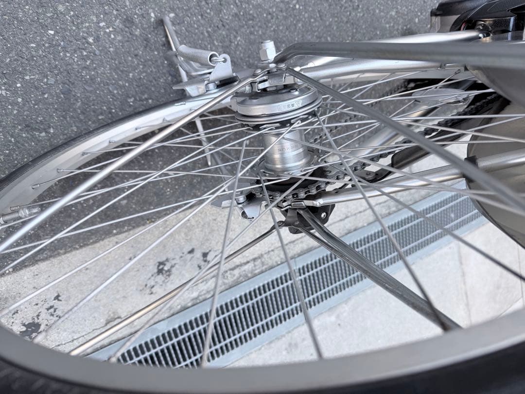 大阪府　ヤマハ　シティタイプ 電動アシスト自転車 アルミフレーム