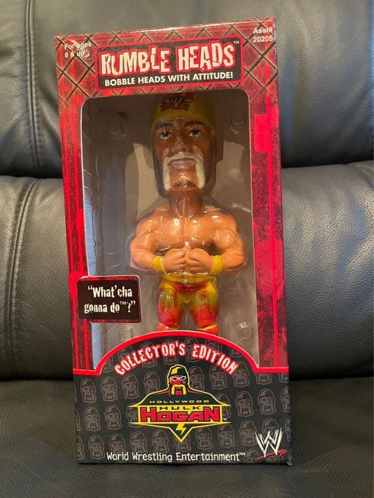 WWF Rumble Head 首振り人形　ボビングヘッド　プロレス　ホーガン