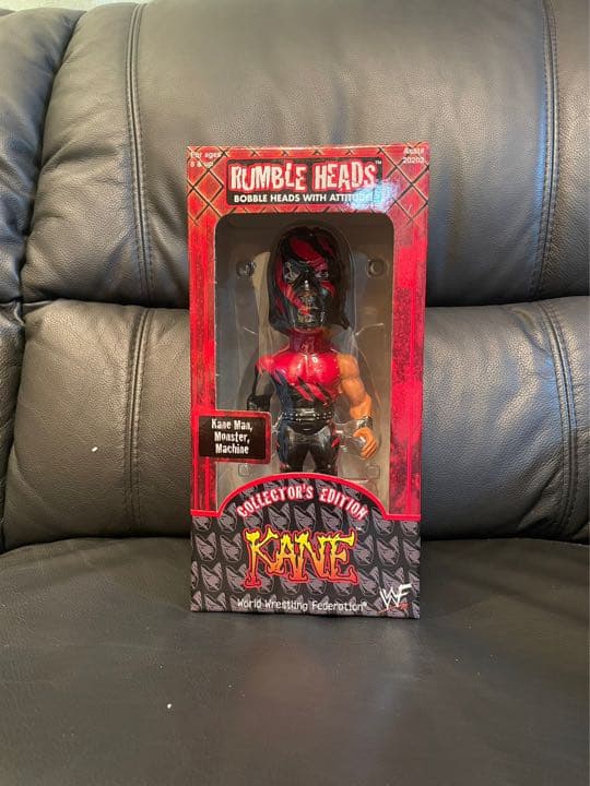 WWF Rumble Head 首振り人形　ボビングヘッド　プロレス　ホーガン