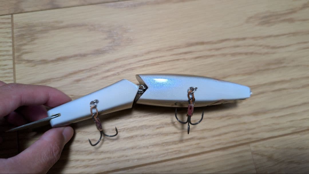 ネゴシエーター　レインボートラウト鮑