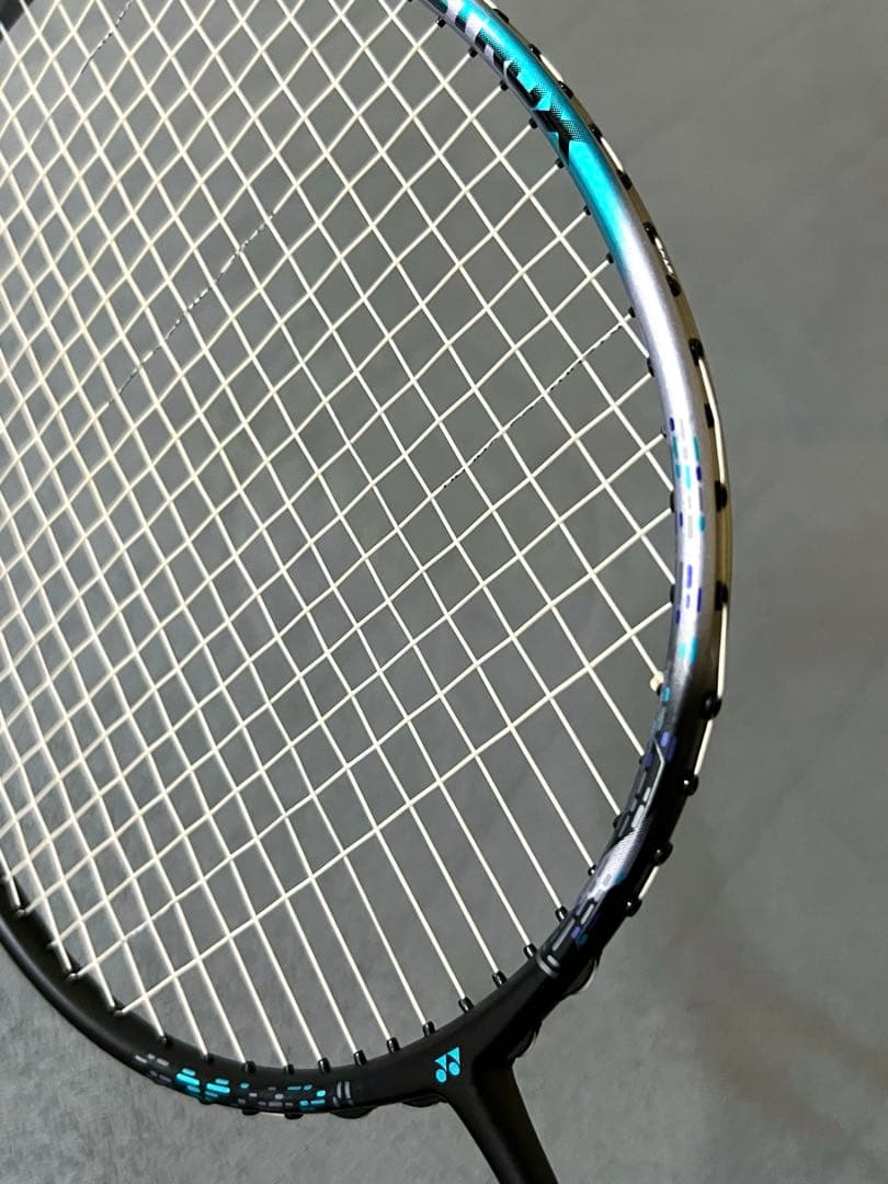 YONEX アストロクス88Dツアー 4UG5 / ASTROX88D TOUR