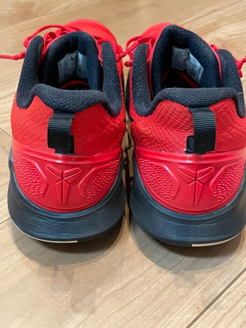 NIKE コービー　マンバフォーカス　ユニバーシティレッド　27.5cm