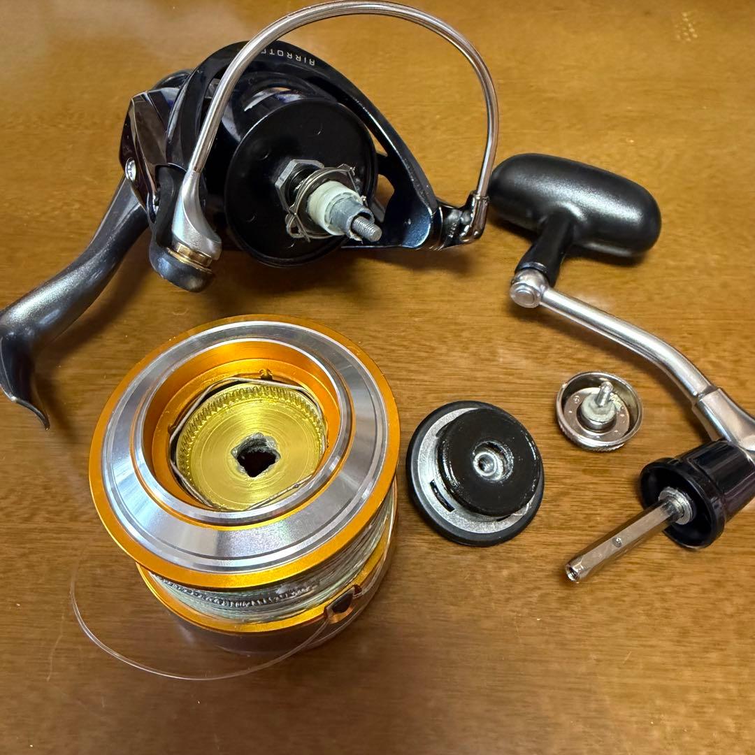 DAIWA EXCELER 4000H スピニングリール ショアジギ 青物
