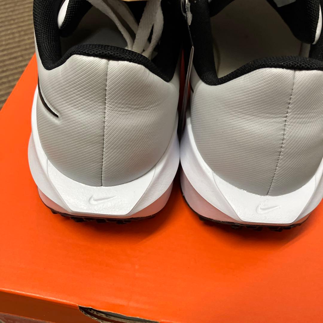 Nike インフィニティホワイトゴルフシューズ新品27cm