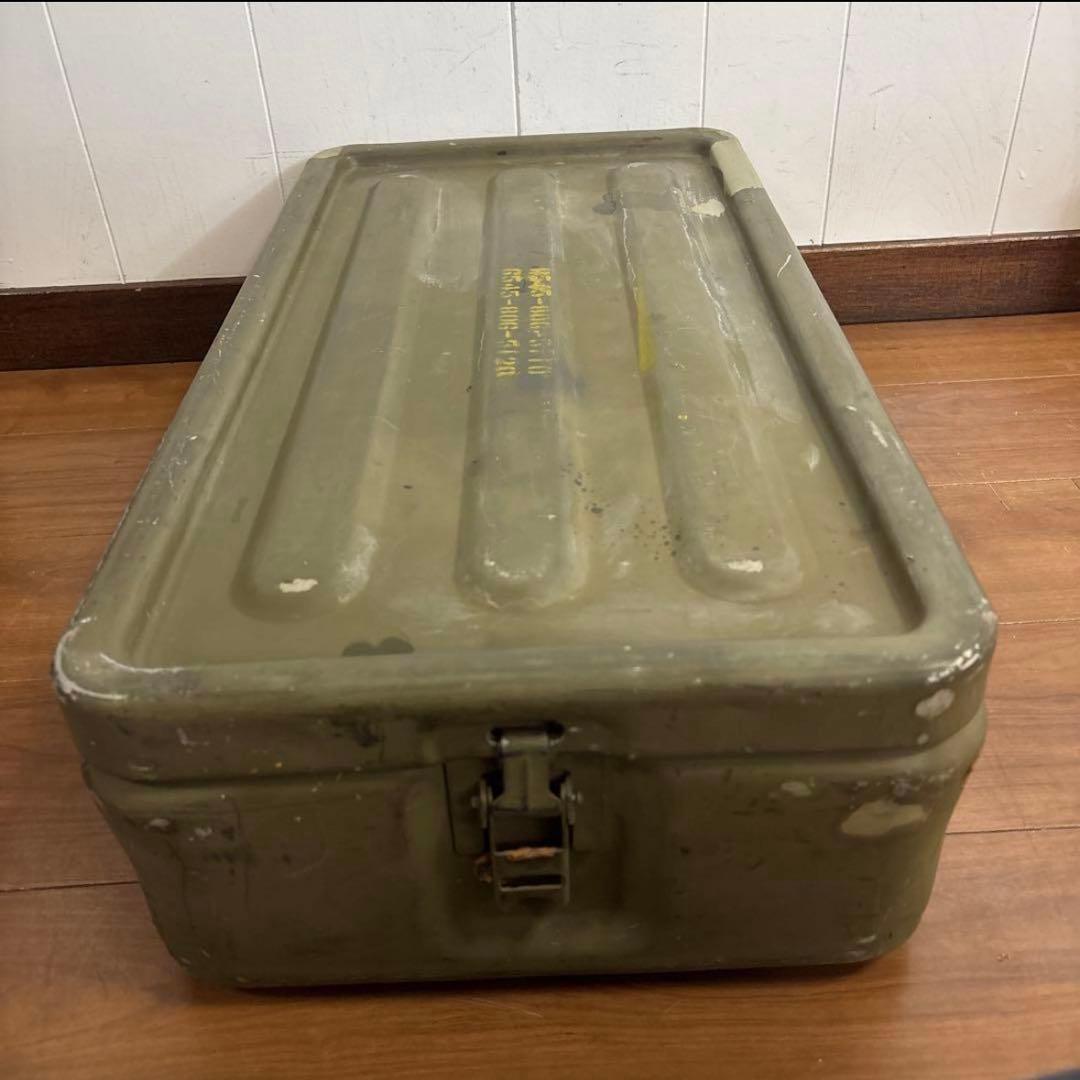 米軍　実物　アルミコンテナ　送料無料