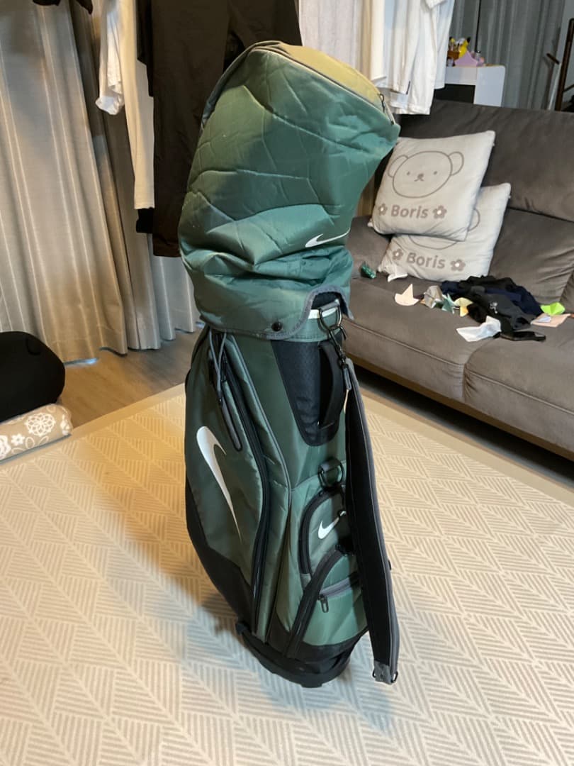 NIKE GOLF中心に組んだ男子用ゴルフクラブフルセット　13本　お買い得