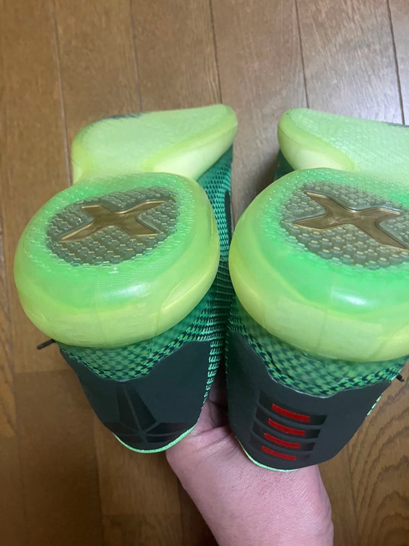 シューズ(男性用) NIKE KOBE 10(KOBE X)POISON GREEN