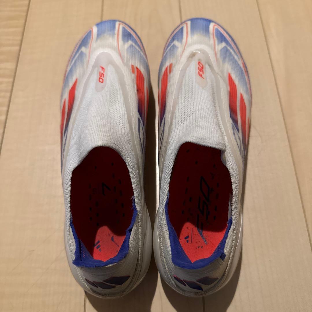 adidas F50 紐なし