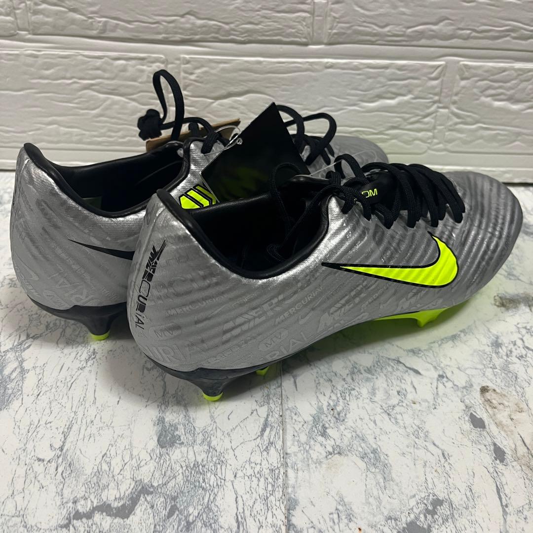 新品　ナイキ　ZOOM VAPOR 15 ズームヴェイパー15サッカーシューズ