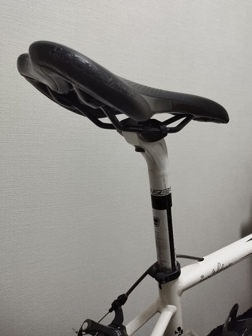 【首都圏手渡し限定】COLNAGOロードバイク