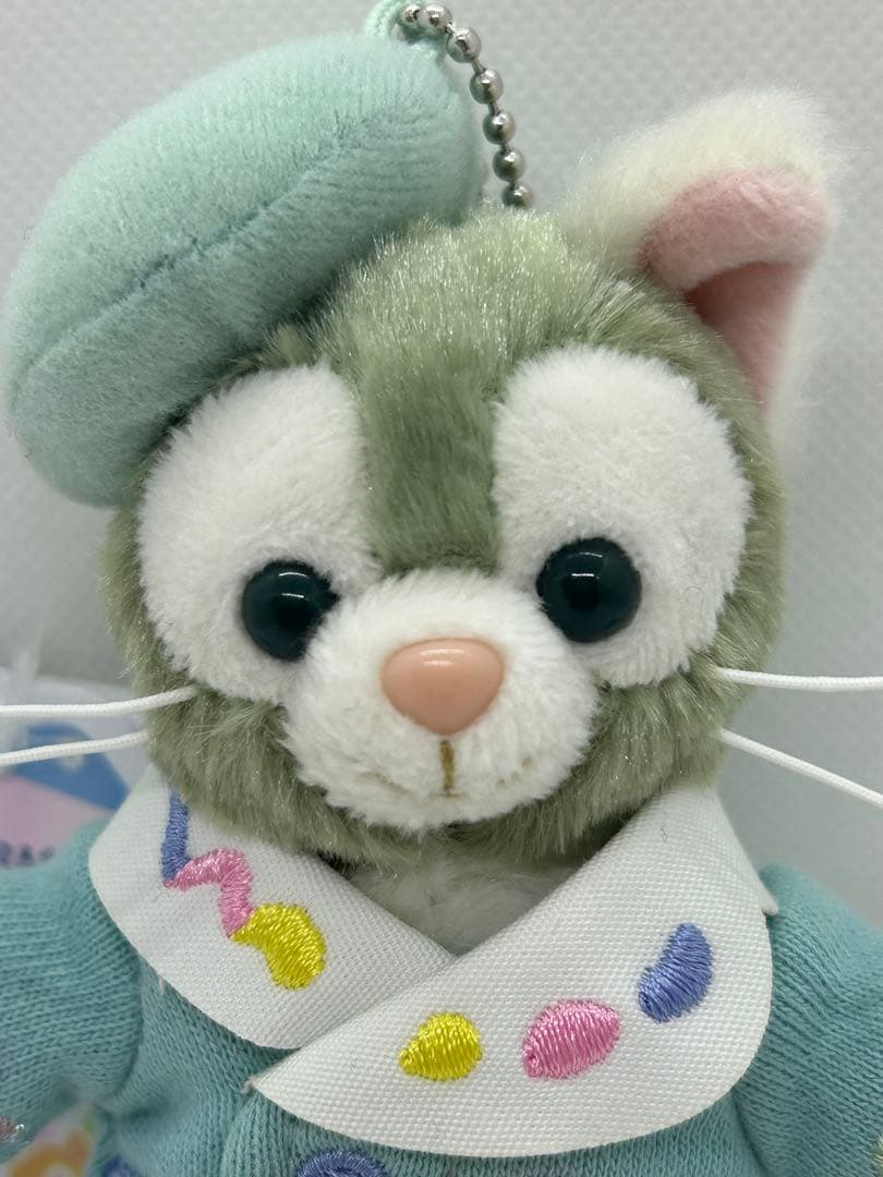 お顔厳選　ジェラトーニ　ぬいぐるみバッジ　C