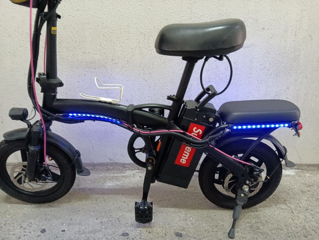 折りたたみ電動アシスト自転車 カスタムLED仕様