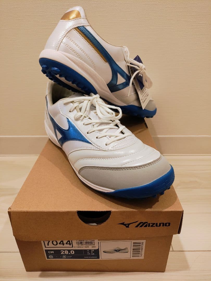 Mizuno モレリア　サッカートレーニングシューズ 28.0cm