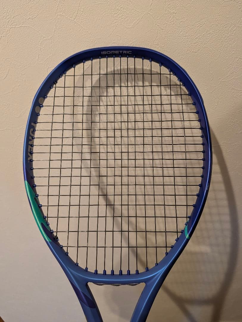 YONEX EZONE 100 テニスラケット G1 2025