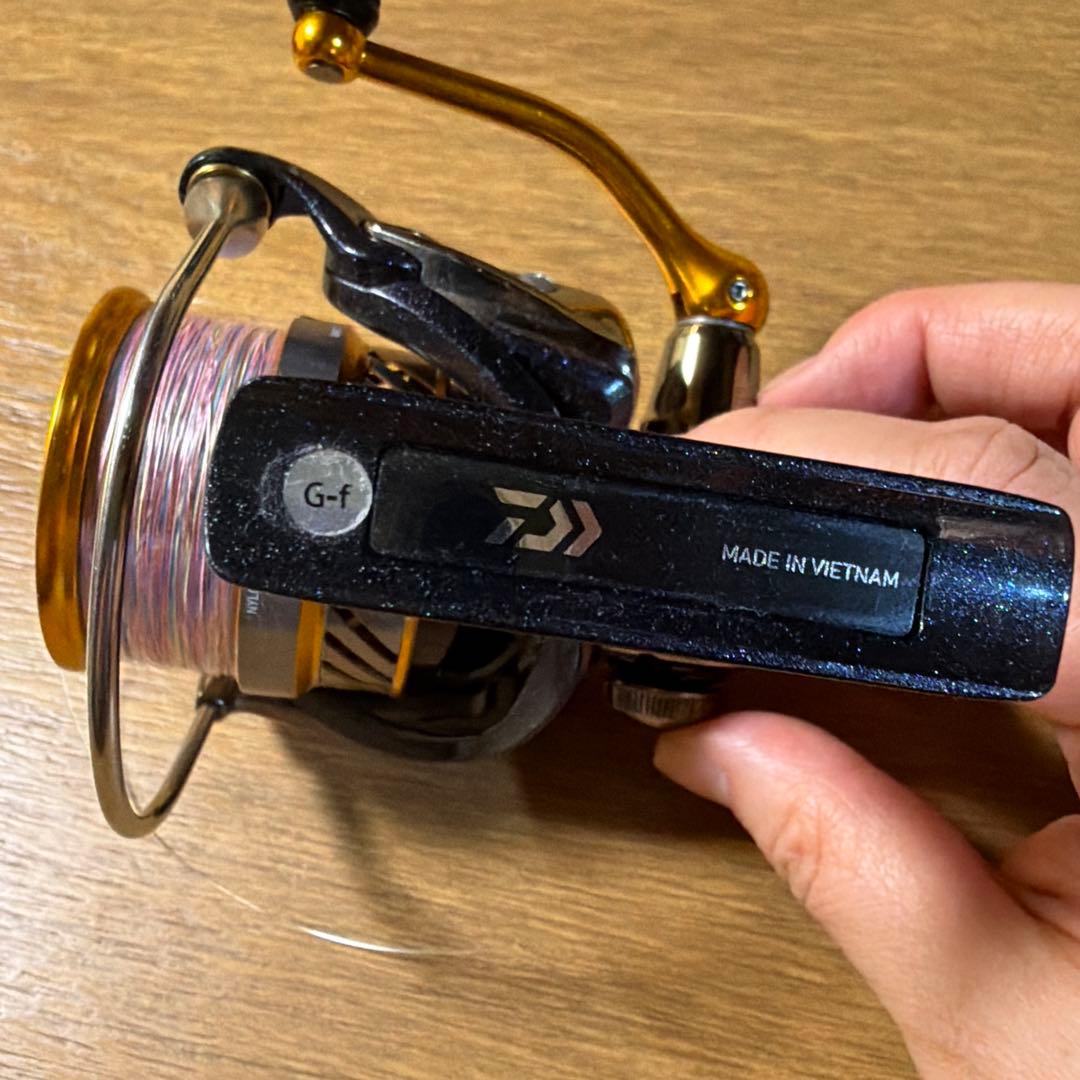 Daiwa REVROS LT5000D-CH スピニングリール