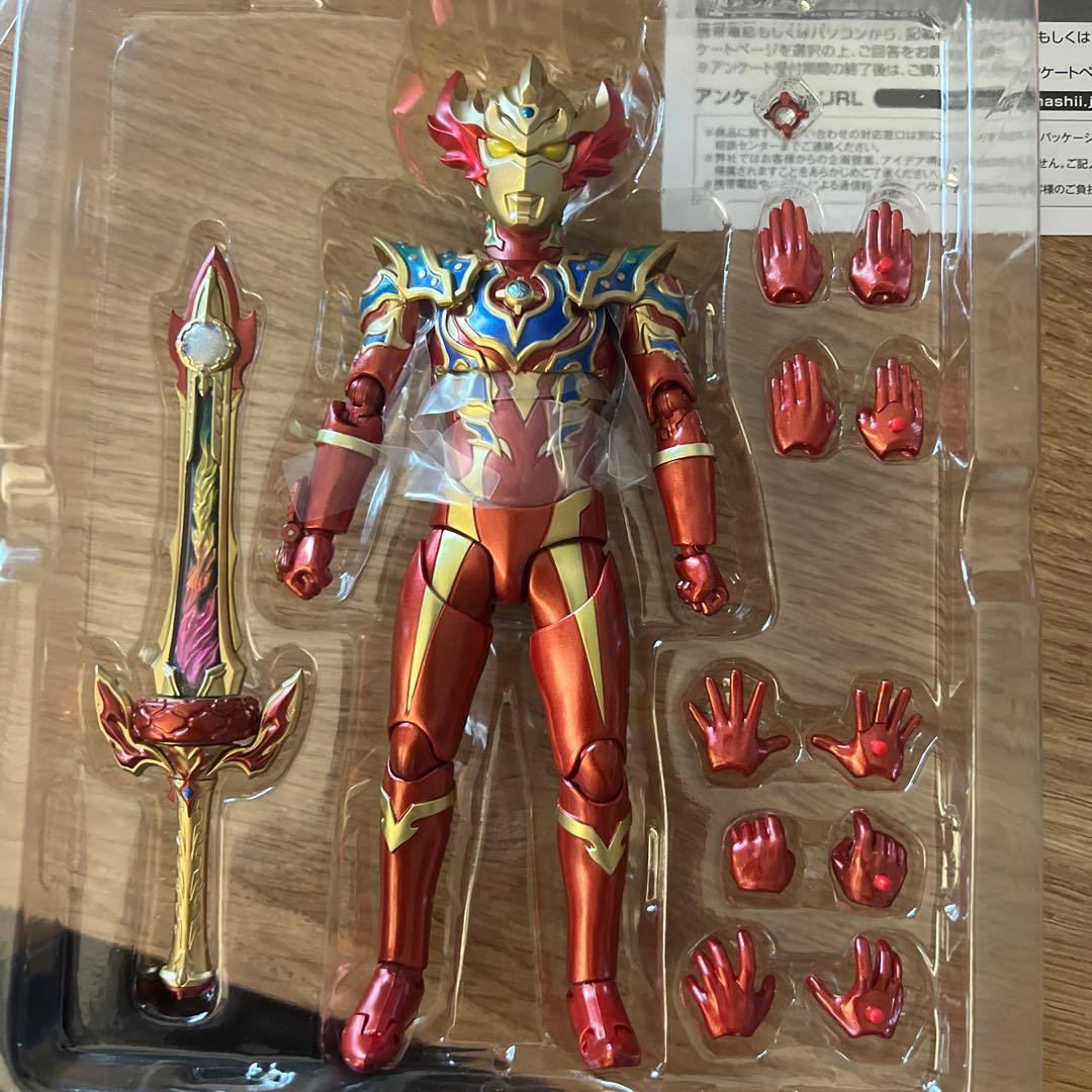 S.H.Figuartsウルトラマンタイガ トライストリウムレインボー