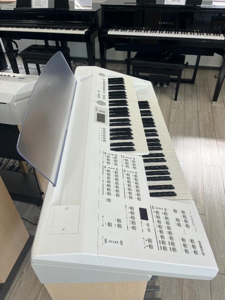 ★85235【エレクトーン】YAMAHA　ELB02　16年製