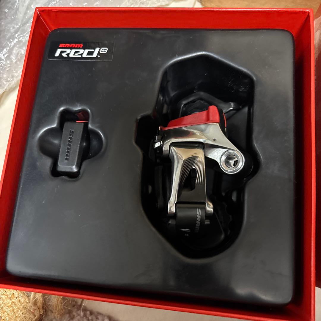 SRAM RED eTap Wi-FLi 11s 走行100キロ未満　箱付き