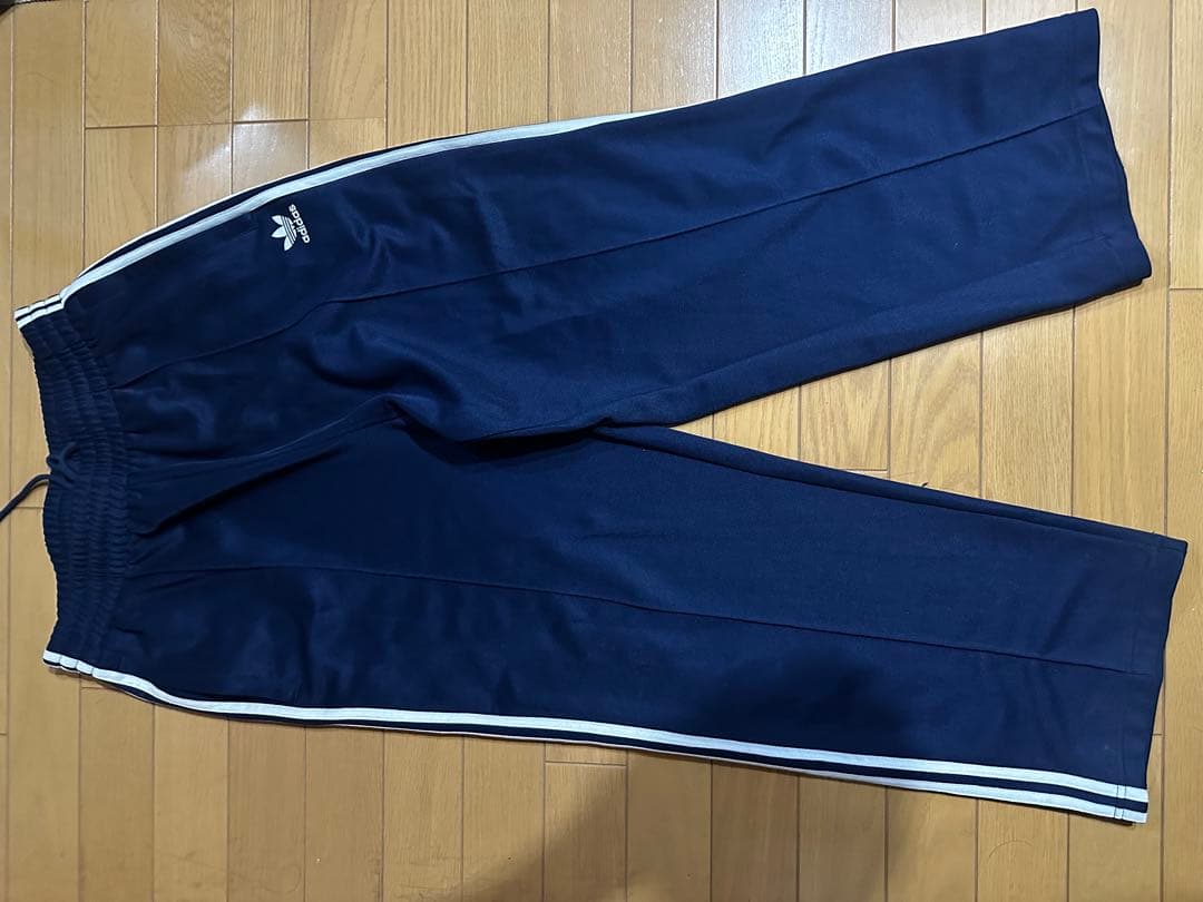 アディカラー バギーフィット ファイヤーバードトラックパンツ　XL adidas
