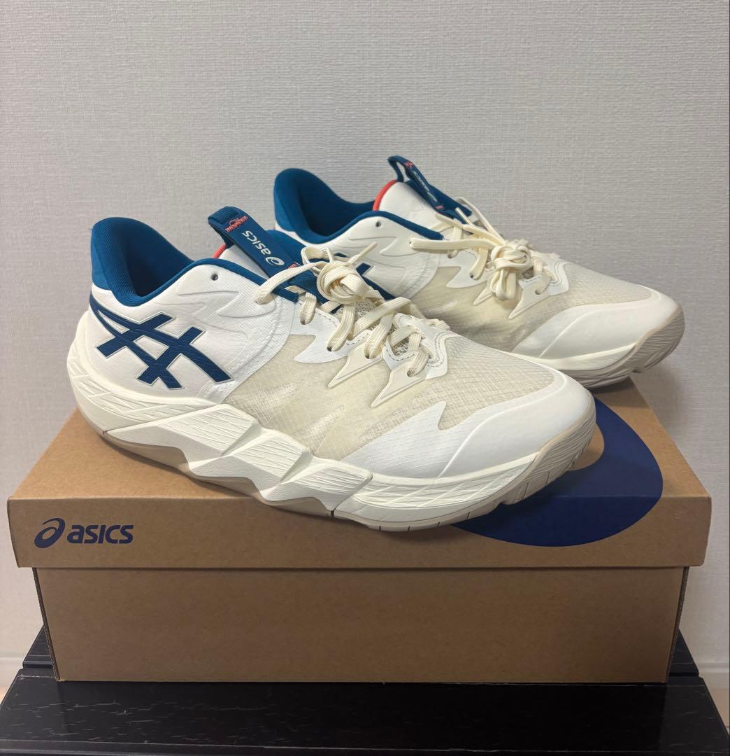 【美品・箱付き】asics UNPRE ARS LOW 2 バッシュ　27cm