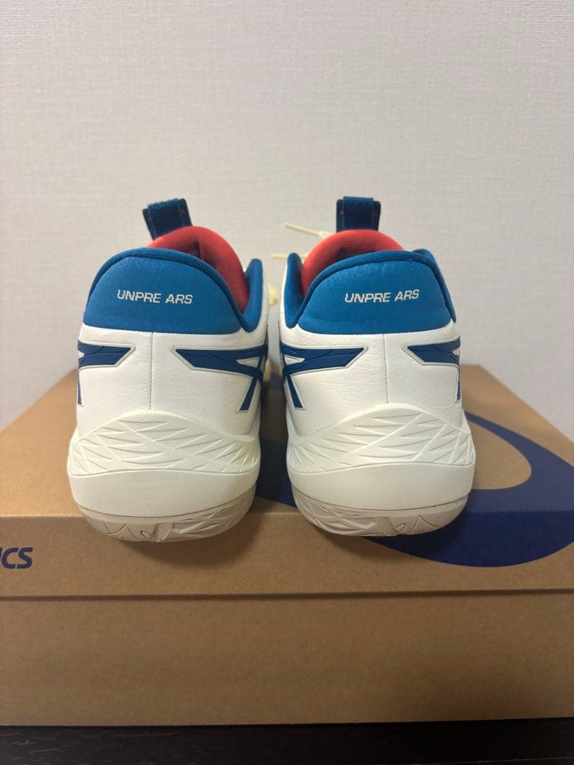 【美品・箱付き】asics UNPRE ARS LOW 2 バッシュ　27cm