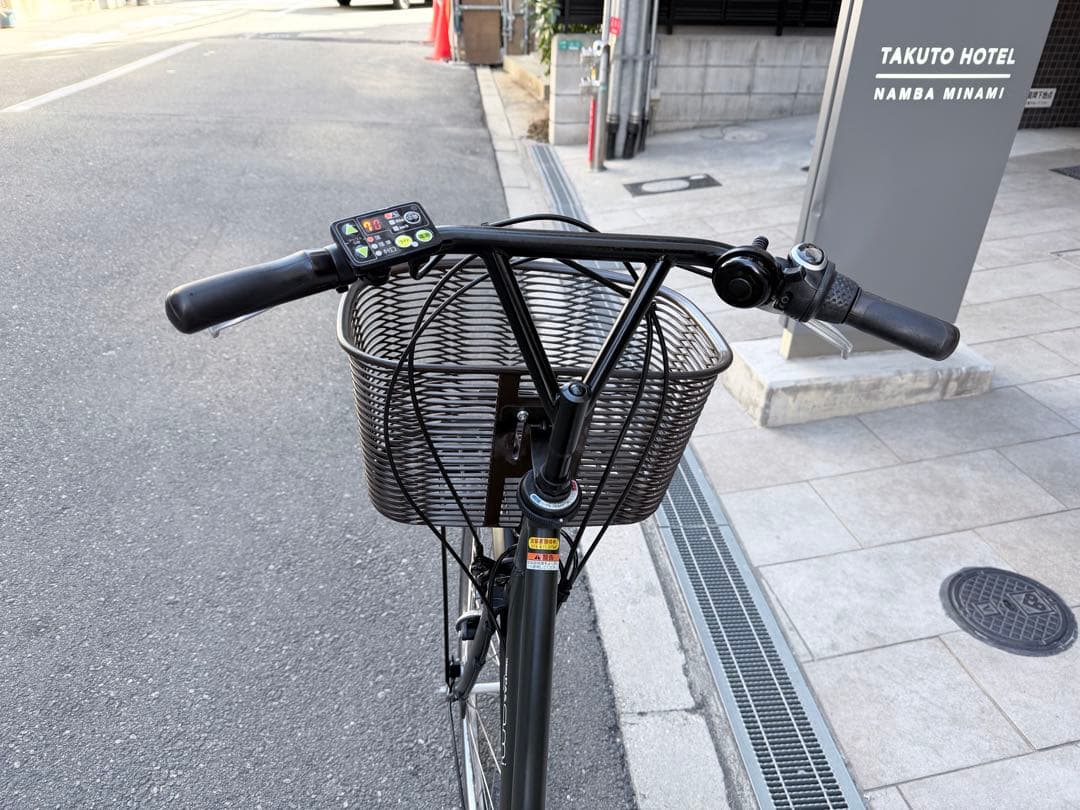 大阪府　ヤマハ　電動アシスト自転車 ダークグレー 前部バスケット付き