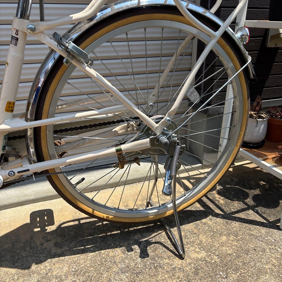 子供用自転車 クリーム色 前カゴ付き 24インチ