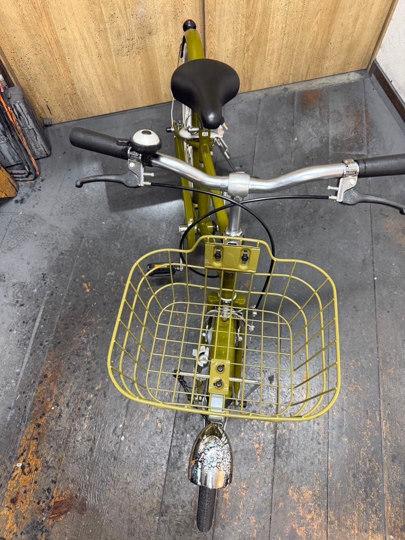 中古車　子供用　イノベーションファクトリー　LEDライト　22インチ　美品
