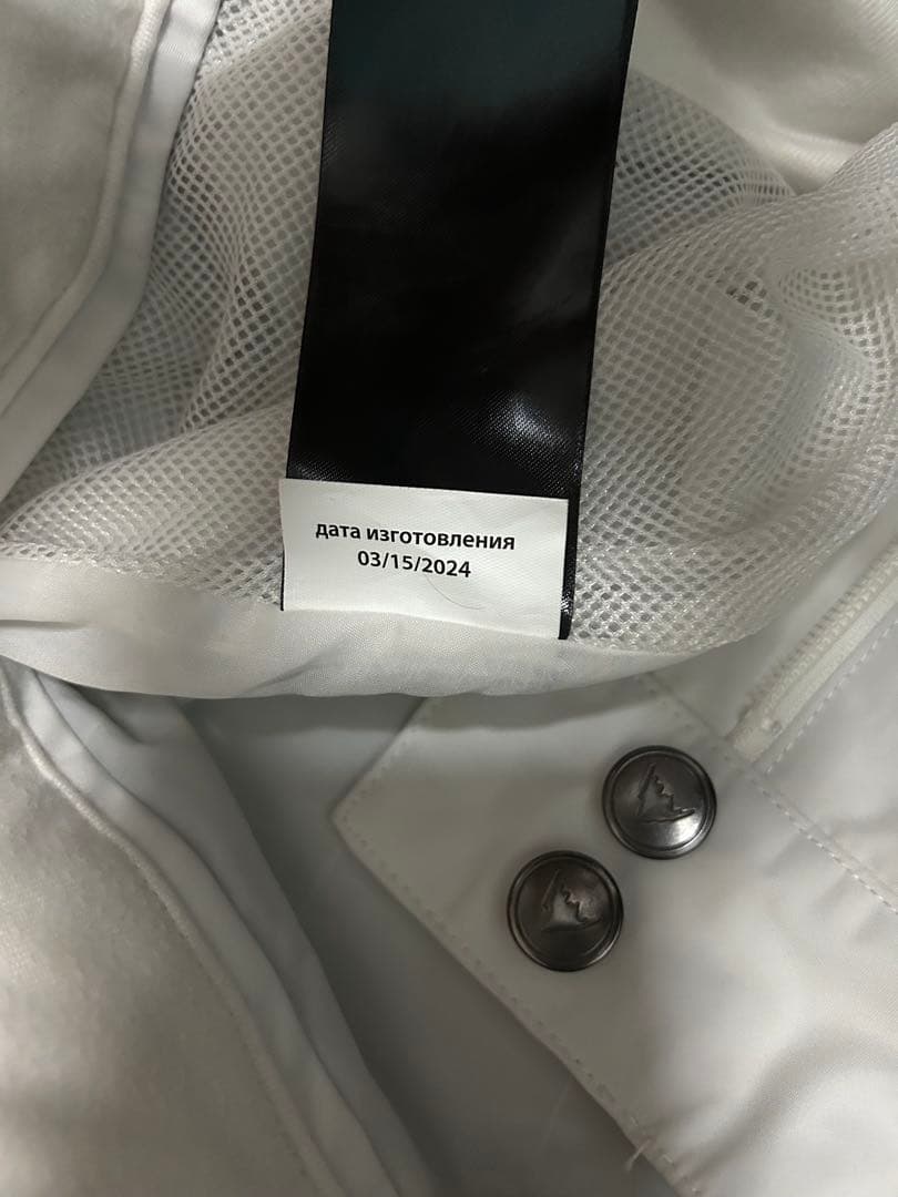 バートン　ウェアBURTON GORE-TEX White パンツ　白