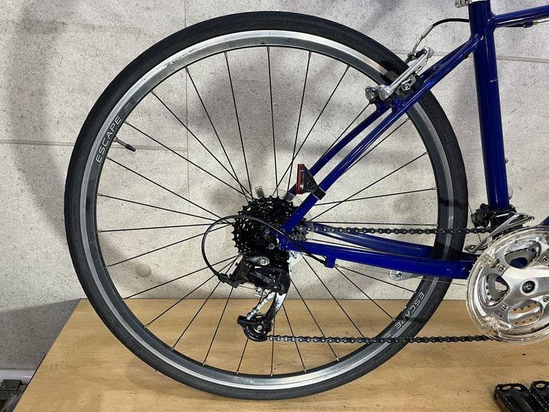 GIANT ESCAPE R3 クロスバイク sizeS　ブルーカラー