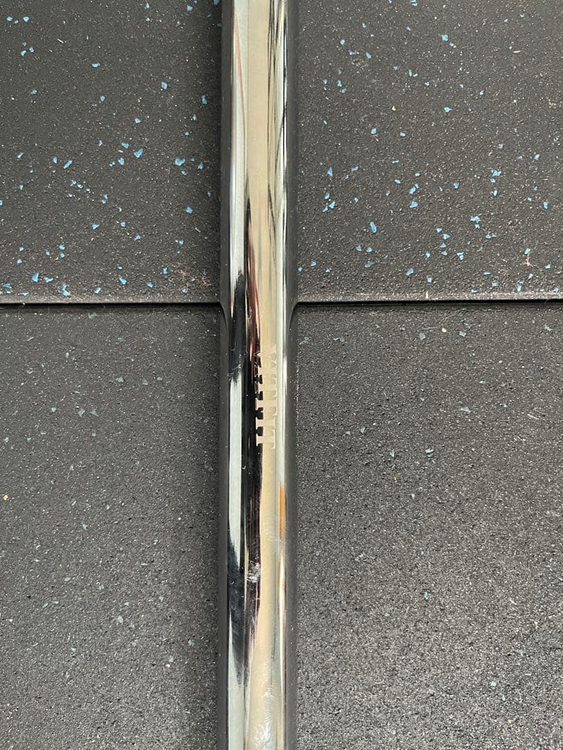 ★残り4本★送料無料★バーベル 180cm 28mm ベンチプレス スクワット