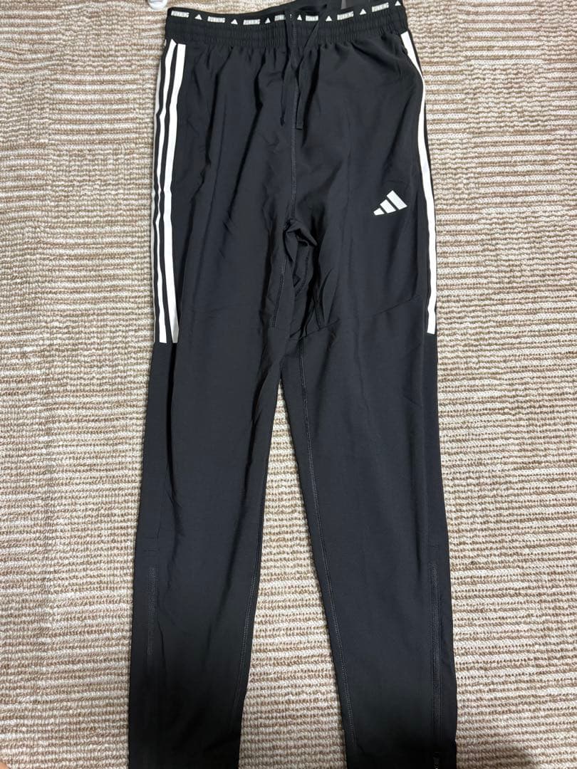 adidas アディゼロ　オウンザラン　ランニングパンツ　アディオスプロ4