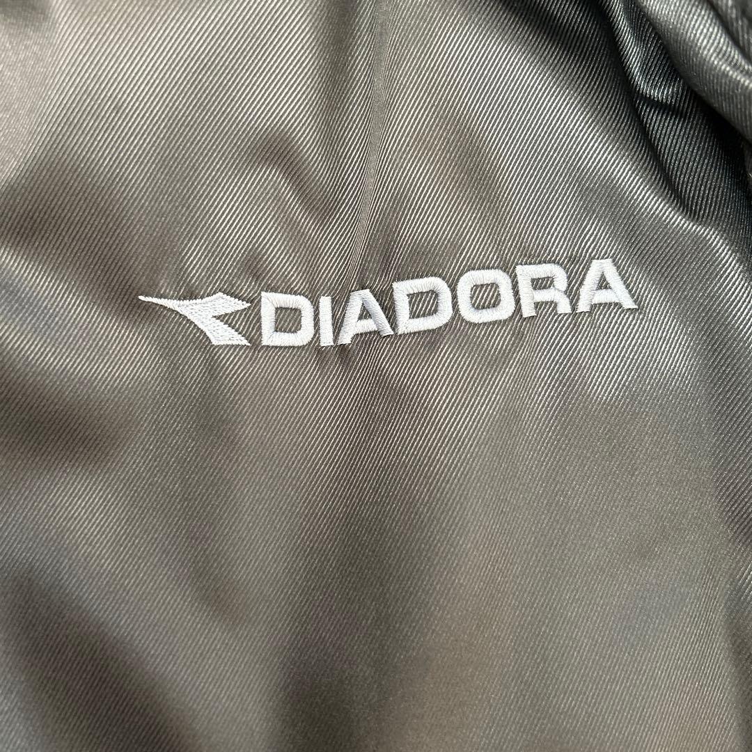 ベンチコートDIADORA YACHIYO FOOTBALL