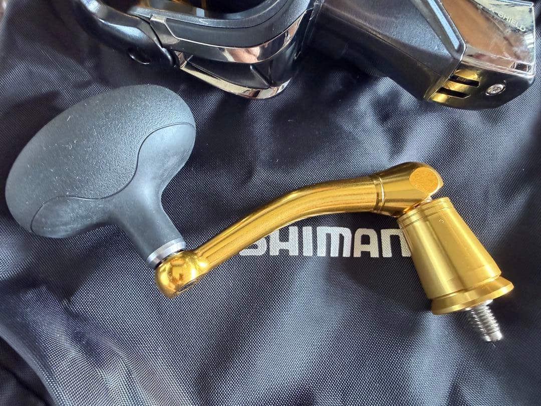 釣*き様 【未使用】SHIMANO スピニングリールTWINPOWER SW14