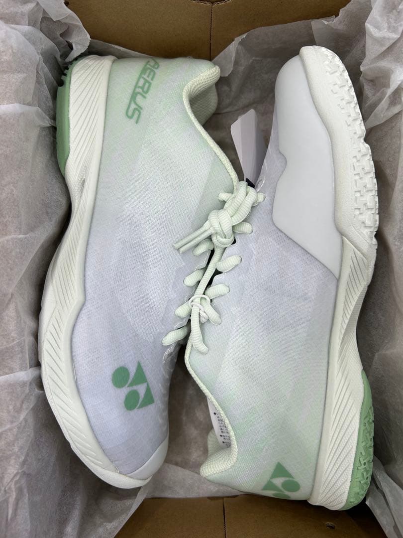 27.0ｃｍ　エアラスワイド　新品未使用　ＹＯＮＥＸ　バドミントン　シューズ