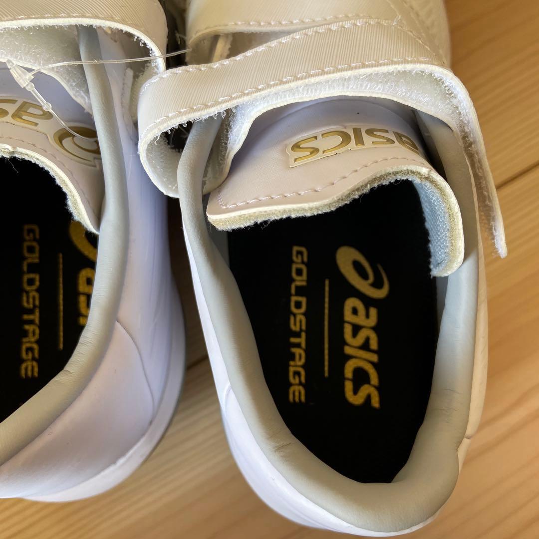新品未使用　ASICS ゴールドステージ ホワイトスパイク　24.0㎝