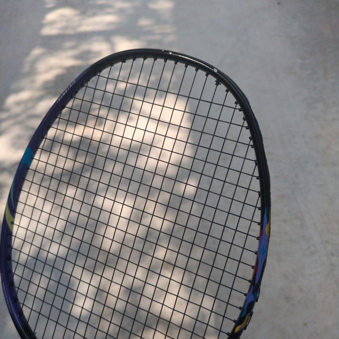【美品】YONEX バドミントンラケット アストロクス01アビリティ